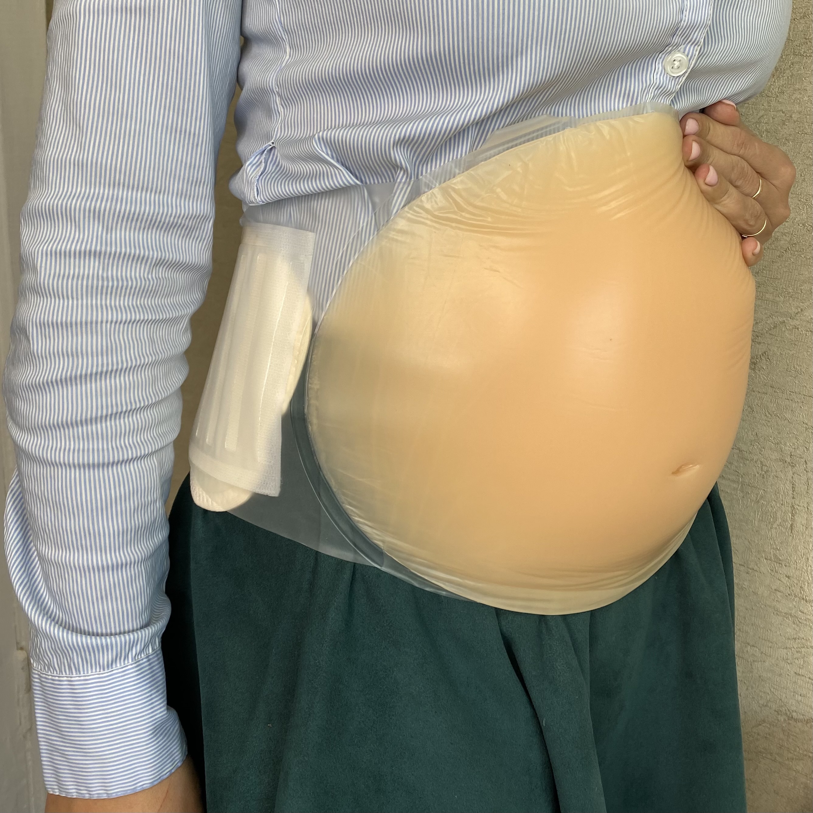 Силиконовый накладной живот для имитации беременности - 6 месяцев ModelSi
